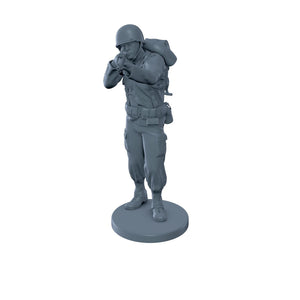 American Soldier Standing Aiming M1903