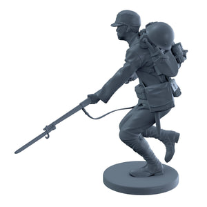 Ready) Japanese Soldier Running